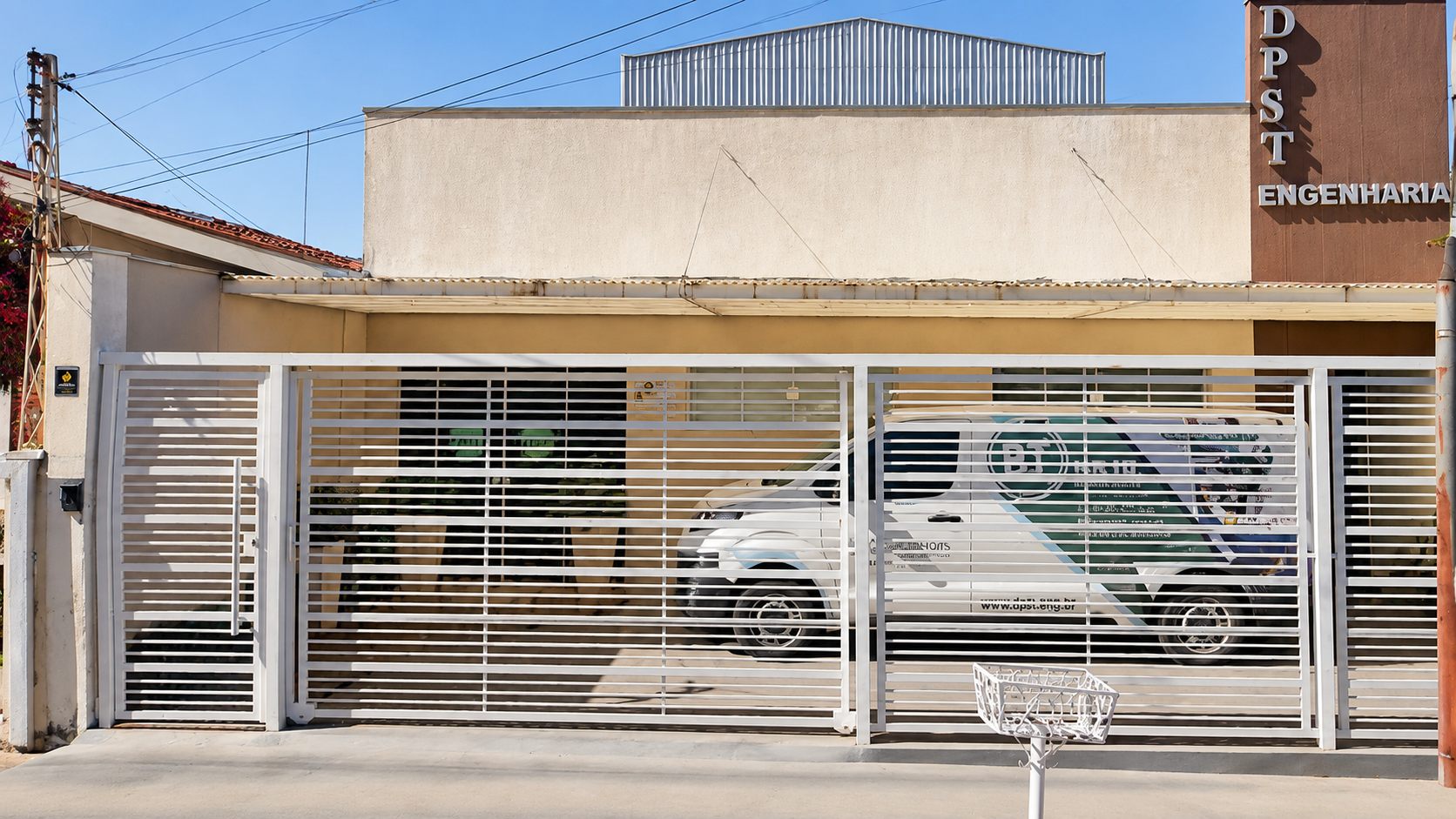 Fachada DPST